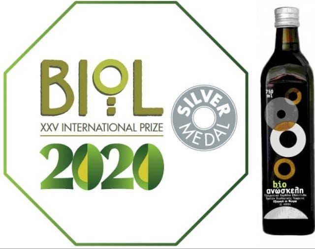 Olivenolie, 750 mL, Økologisk, Extra Jomfruolivenolie, fra landsbyen Anoskeli, Kreta